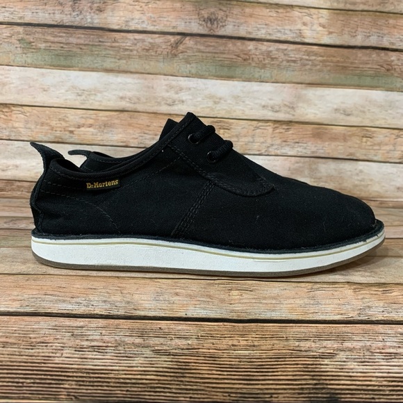 Dr. Martens Hambleton 2 Casual Shoes - Picture 6 of 9